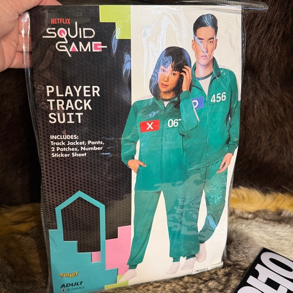 Squid Game Player Track Suit XS (4000) - Picture 2 of 2